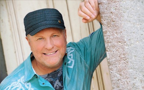 Mark Robinette’s Amp’d-Up Band Featuring Collin Raye (2015)